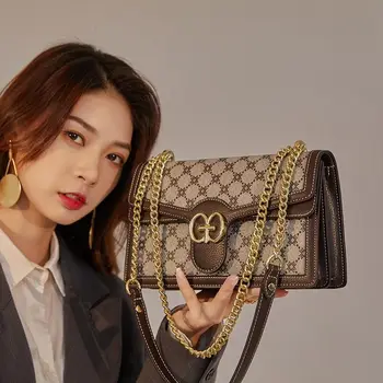 Покупка Гонконгом сумок известных брендов, высококлассных курьерских сумок в западном стиле на одно плечо