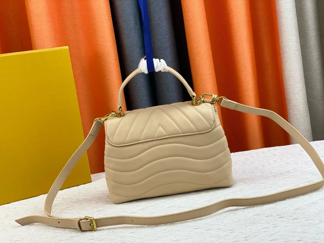 Женская новая модная дизайнерская сумка, высококачественная сумка на цепочке, большая вместительная откидная сумка через плечо, многофункциональная сумка-мессенджер Изображение 2