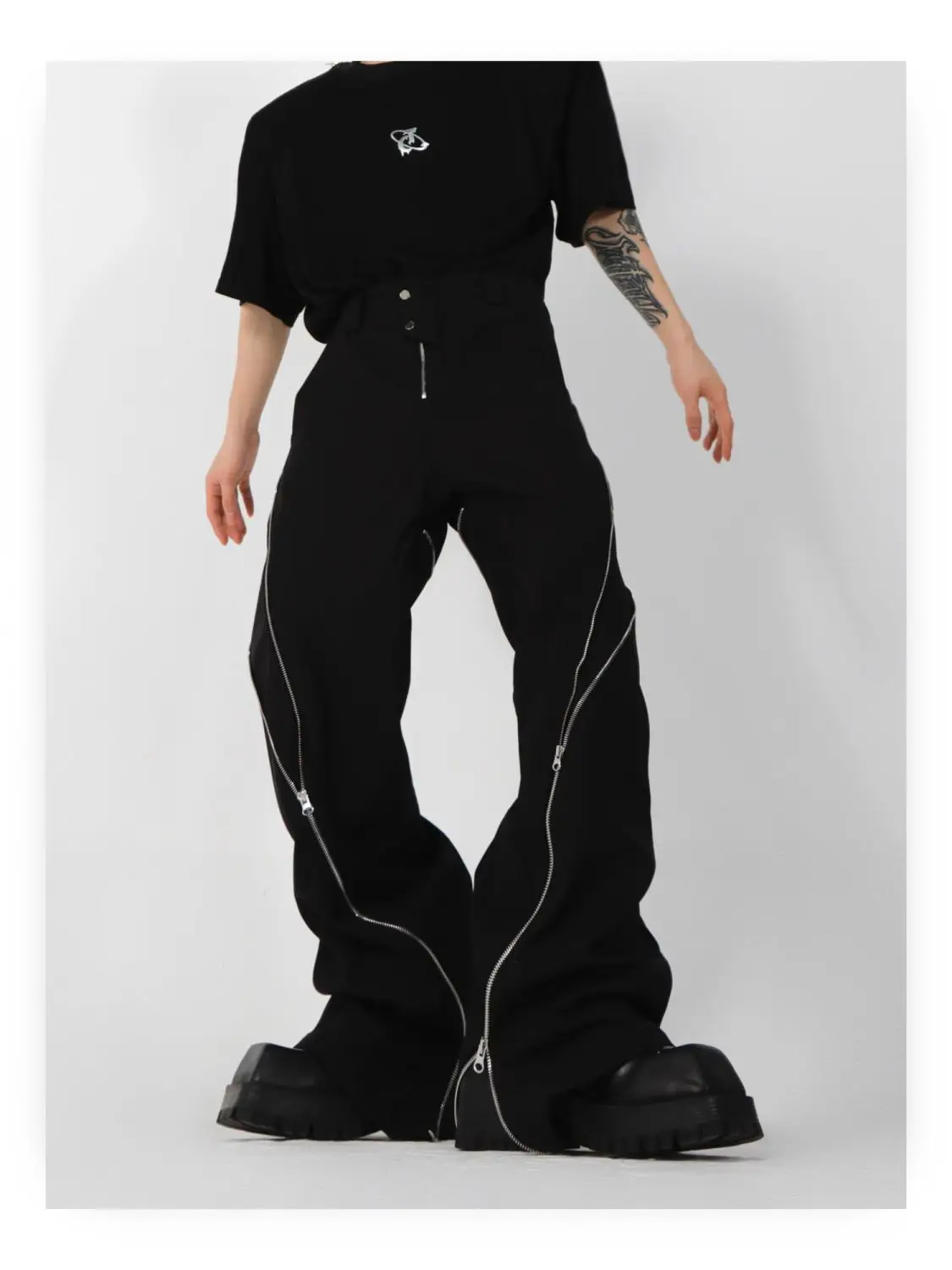 Американский модный бренд, женские черные брюки с разрезом на молнии, слегка расклешенные брюки с вертикальным ощущением прямых повседневных брюк в стиле ретро Изображение 3